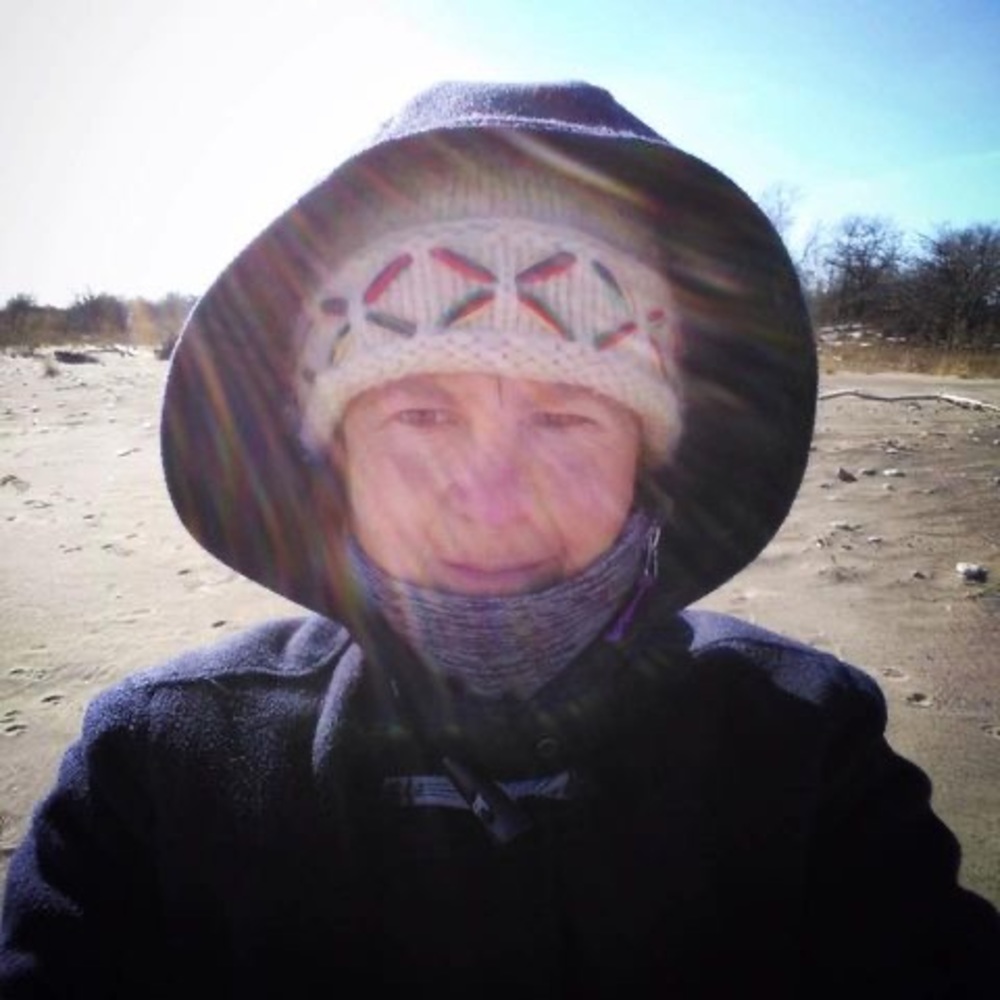 Meet your Posher, Nina